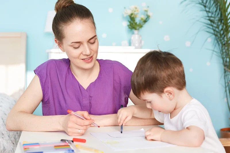 Educación en casa-min Educación en casa-min